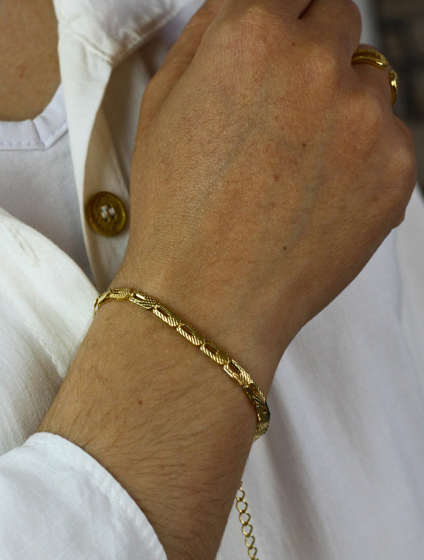 PULSEIRA LINDA MEIO ELO FECHADO